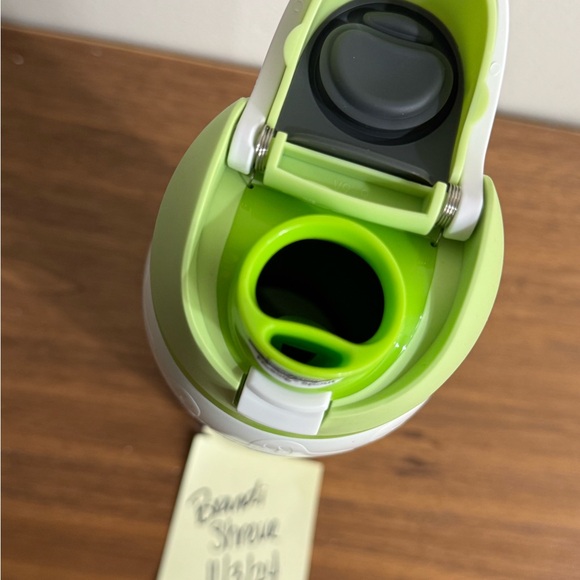 Limited Edition Owala Boo-Yah Freesip 32oz, BNWT - Picture 4 of 4